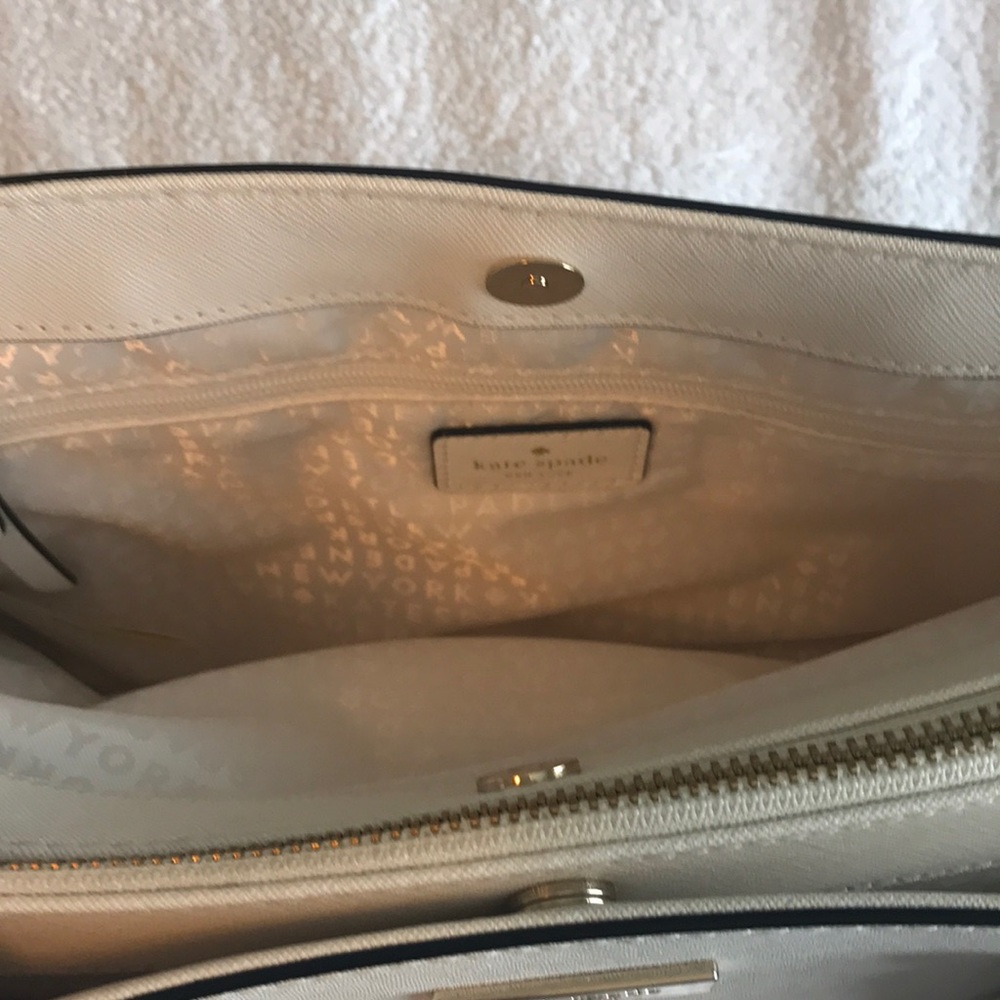 Kate Spade Off White Purse - Picture 3 of 4